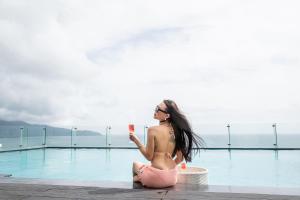 入住Canvas Danang Beach Hotel的客人