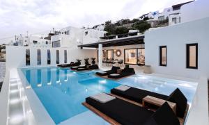 Gallery image of Inactive Psarouvilla 2 in Psarou +32 photos