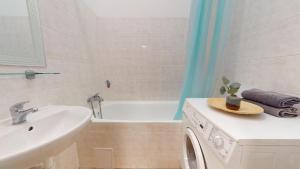 Kúpeľňa v ubytovaní Apartmány Topolová 909B + 16 fotografií