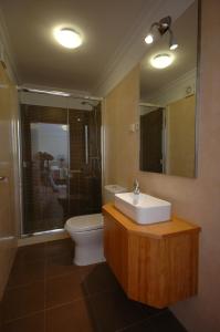 Ένα μπάνιο στο Villa 237