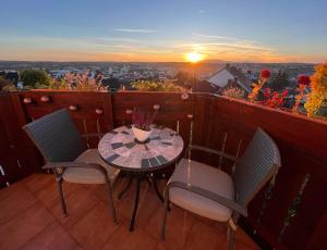 Balkón alebo terasa v ubytovaní BellaVista 2 Apartman