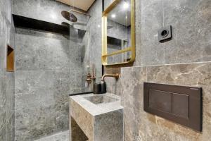 Et badeværelse på Amazing Residence Caire Montorgueil