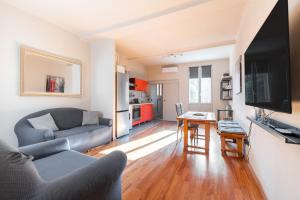 Μια τηλεόραση ή/και κέντρο ψυχαγωγίας στο Mirasole Home