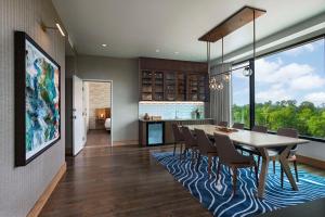 Foto sihtkohas Conroe asuva majutusasutuse Hyatt Regency Conroe galeriist