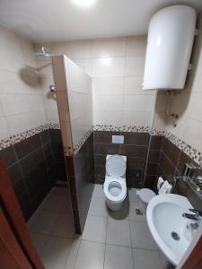 Vannituba majutusasutuses Konačište Almex in