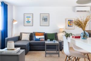 Posedenie v ubytovaní Bright House Relax & Chill Out