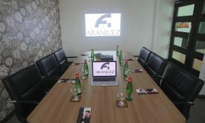 Majoituspaikan Aranjuez Hotel & Suites työ- tai konferenssitilat