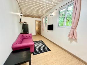TV a/nebo společenská místnost v ubytování Marc Hotel Maesai