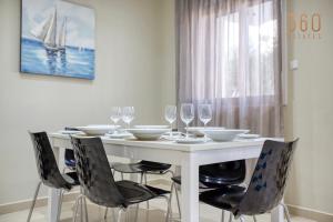 Photo de la galerie de l'établissement Charming 2BR home w/access to pool in Marsaskala by 360 Estates, à Marsaskala