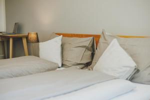Letto o letti in una camera di Chrischona Berg