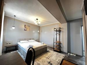 Postel nebo postele na pokoji v ubytování Ave hotel