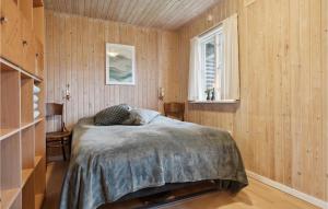 Katil atau katil-katil dalam bilik di Gorgeous Home In Hornslet With Kitchen