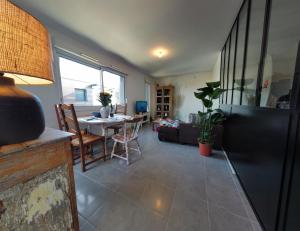 Photo de la galerie de l'établissement T2 de charme proche de Bordeaux, au Haillan