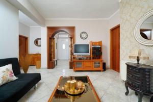 Μια τηλεόραση ή/και κέντρο ψυχαγωγίας στο Sunside House