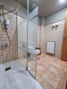 Kúpeľňa v ubytovaní Hotel Seixes y Apartamento Bagergue