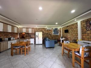 Kuchyň nebo kuchyňský kout v ubytování Casa dos Arcos