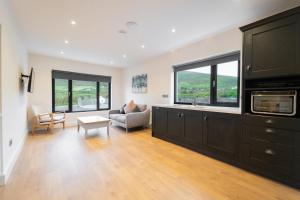 Photo de la galerie de l'établissement Dingle Way Snug, Luxury apartment, à Dingle