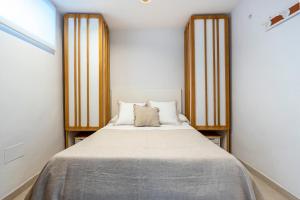 A bed or beds in a room at Loft en Milla de Oro