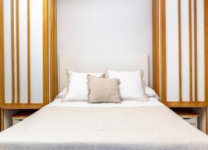 A bed or beds in a room at Loft en Milla de Oro