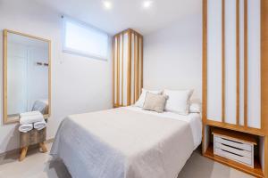 A bed or beds in a room at Loft en Milla de Oro