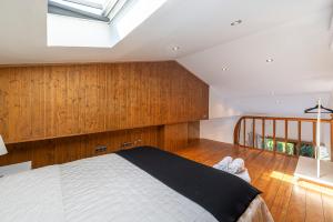 A bed or beds in a room at Loft en Milla de Oro