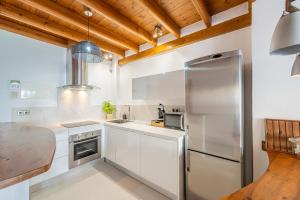 A kitchen or kitchenette at Loft en Milla de Oro