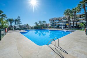 The swimming pool at or close to Loft en Milla de Oro