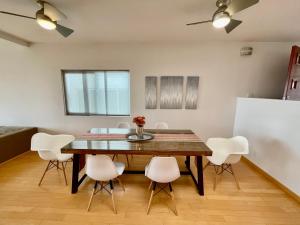 Φωτογραφία από το άλμπουμ του Mod2bd2ba ShowstoprViews. BBQ. Garage. σε Σαν Πέντρο +14 φωτογραφίες