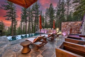 Fotografie z fotogalerie ubytování The Ultimate Lake Tahoe Estate v destinaci Incline Village