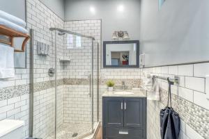 a bathroom with a shower and a sink at Ram's Hotel in San Francisco +74 photos