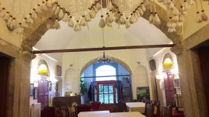 Letto o letti in una camera di Demirkapi Konak Hotel
