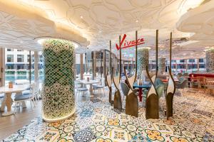 Foto Honkongis asuva majutusasutuse Regala Skycity Hotel galeriist