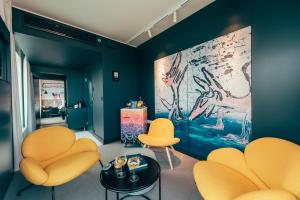 Posezení v ubytování Hotel AX