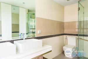 Imagen de la galería de Stunning Sea View condo on the Beach - monthly stay, en Norte de Pattaya 18 fotos más