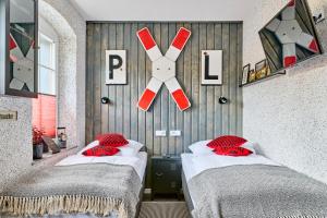 Postel nebo postele na pokoji v ubytování Neidorf Inn