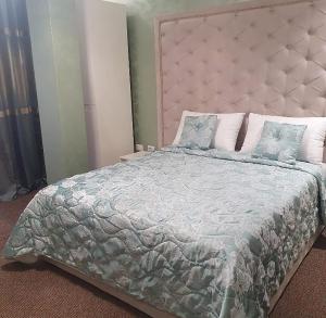 Letto o letti in una camera di Hotel Eiffel