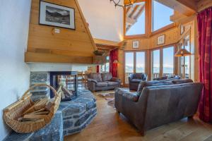 Istumisnurk majutusasutuses Chalet Vansamis, breathtakinng views & sauna
