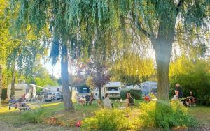 Gallery image of Camping de Châlons-en-Champagne in Châlons-en-Champagne