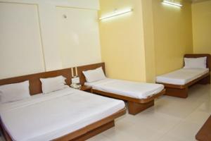 Fotografie z fotogalerie ubytování Hotel Abhishek Hotel v destinaci Širdi
