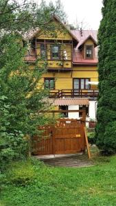 Vonkajšia záhrada v ubytovaní Chata i Mostek
