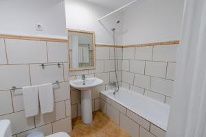 Bathroom sa Hostal HPC Porto Colom
