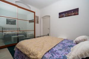 A bed or beds in a room at Comfort TwoBook - CITRA 011015-LT-2159