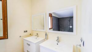 Kúpeľňa v ubytovaní Villa Jero Coín by Ruralidays