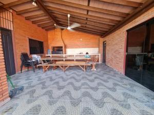 תמונה מהגלריה של Hospedaje Confortable en Luque בLuque
