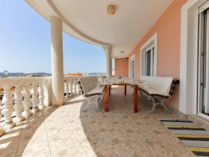 Balkón alebo terasa v ubytovaní Apartment Villa Saba-1 by Interhome