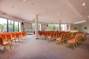 Konferenční prostory v ubytování Hipotels Sherry Park + 37 fotografií
