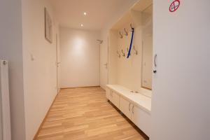 Kúpeľňa v ubytovaní Charming Apartment with Balcony, Close to Stephansdom Cathedral