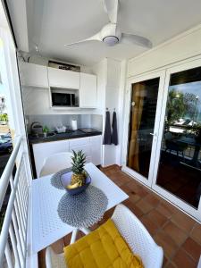 Ein Balkon oder eine Terrasse in der Unterkunft Chez Valérie et Pascal