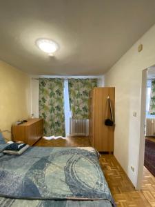 Postel nebo postele na pokoji v ubytování Wohnung in Bahnhofsnähe mit Balkon - 35 m2
