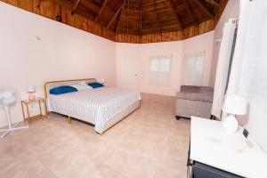 Gallery image of Belle Air Seaview- Entire Home (5 Bdrm 5Bath) in Runaway Bay